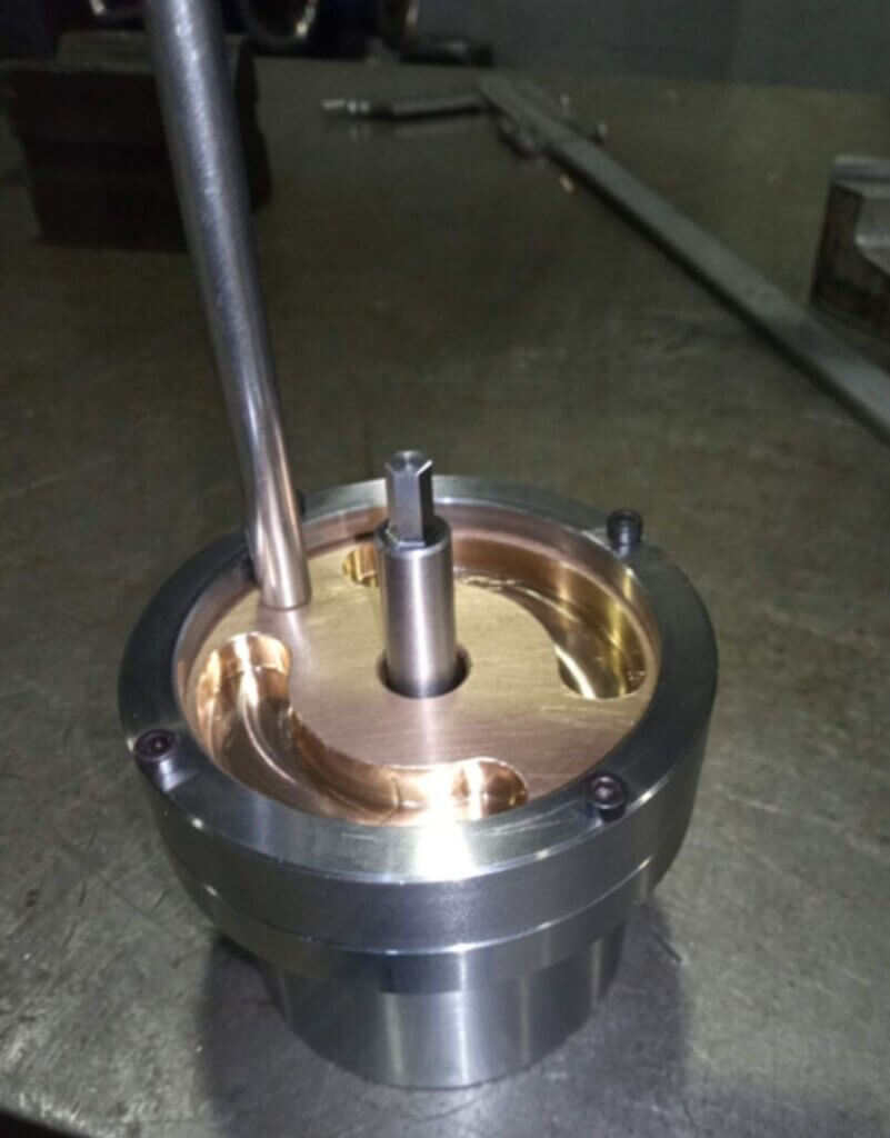 pieza industrial mecanizada a medida en Mallabia / Bizkaia